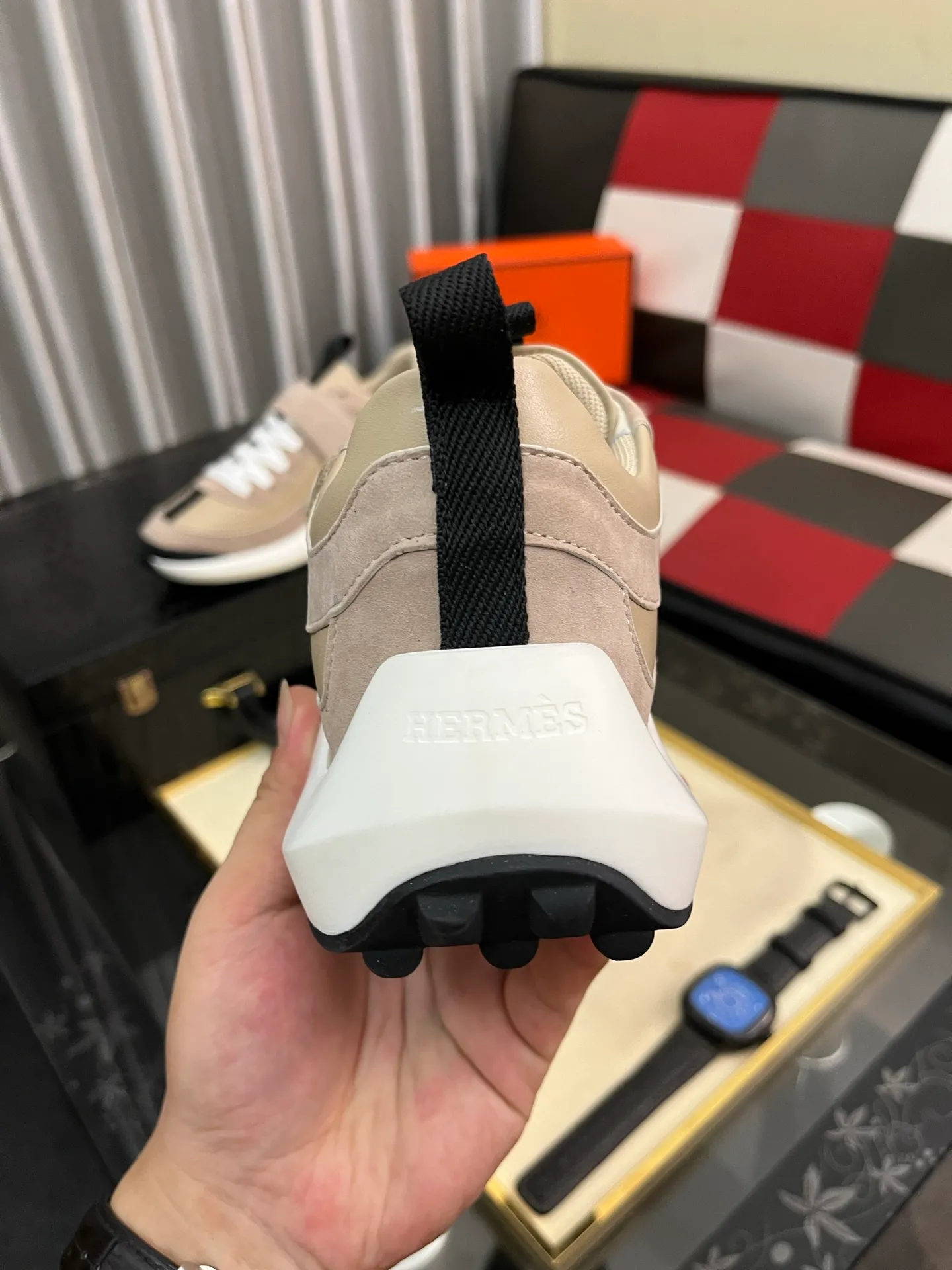 Men's shoes 💰660⌚️⌚️【HERMES】Hermès - High-end quality original order·Casual sports shoes -Upper: 🔝Nappa calfskin, suede calfskin, shoe body sewn brand ´H´ totem, tongue brand logo cloth label -Inner: water-dyed cowhide -Outsole: ultra-light TPU foam rubber; two-color molded outsole -Ultra-high quality control and fine workmanship: outstanding (high-end, noble and classy) -Size: 36-44 (45, can be customized)